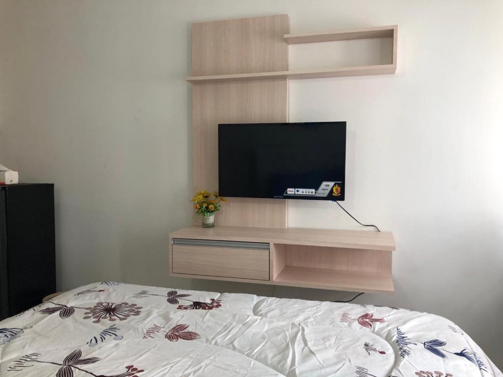 Apartment Grand Sentraland Karawang Manage By Laguna Room Buitenkant foto