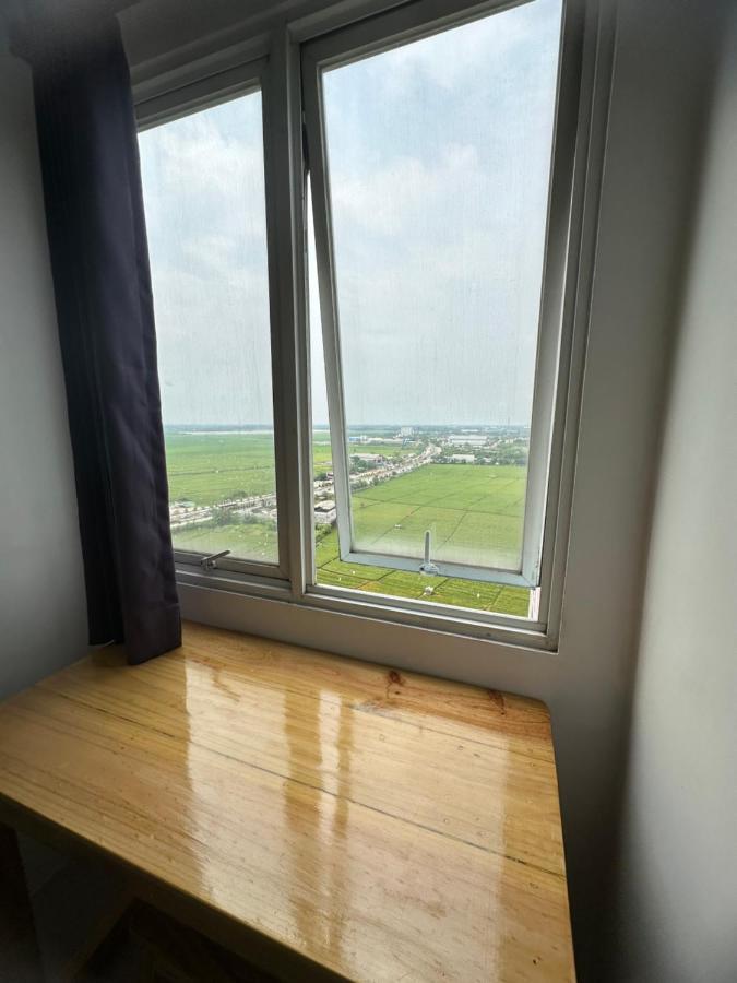 Apartment Grand Sentraland Karawang Manage By Laguna Room Buitenkant foto